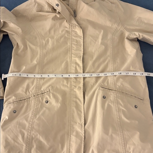 L.L. Bean Light Brown Hooded Jacket - Picture 8 of 8